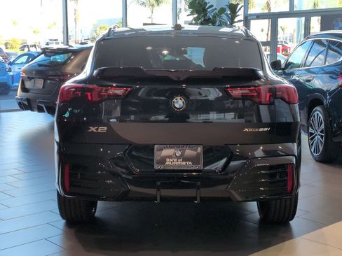 Used 2026 BMW X2 xDrive28i w/ Technology Package image 9