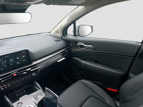 New 2026 Kia Sportage EX AWD/4WD image 22