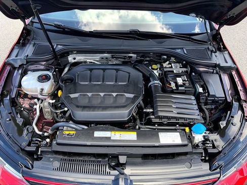 Used 2022 Volkswagen GTI SE FWD image 19