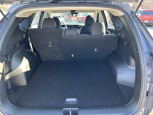 New 2026 Hyundai Tucson SE image 16