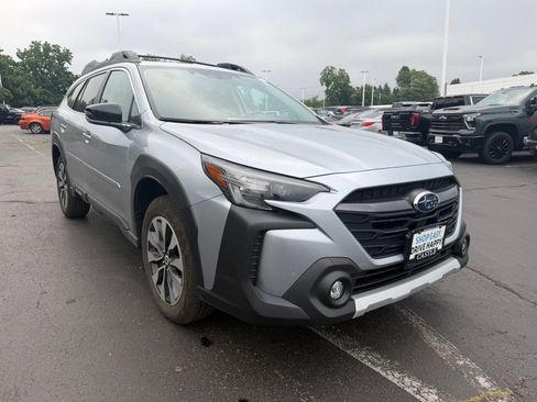 Used 2024 Subaru Outback Limited AWD/4WD image 4