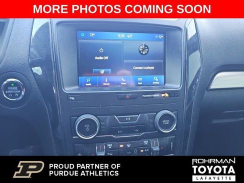 Used 2018 Ford Explorer XLT w/ Equipment Group 202A image 8