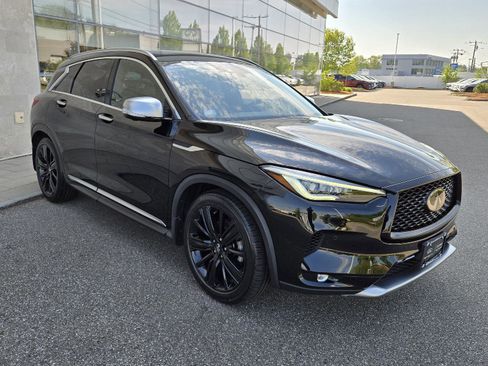Used 2021 INFINITI QX50 Sensory w/ Accent Package AWD/4WD image 17