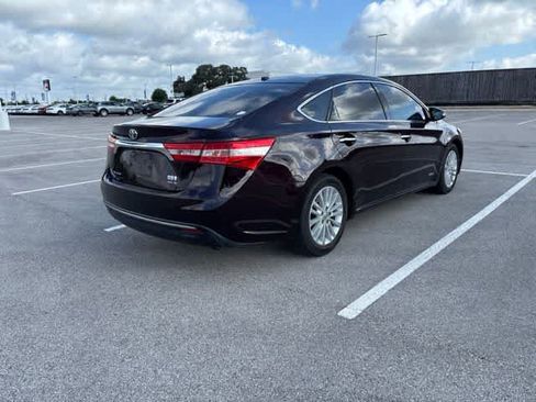 Used 2014 Toyota Avalon XLE Touring FWD image 5