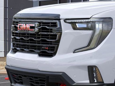 New 2026 GMC Acadia AT4 w/ Luxury Package image 40