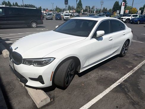 Used 2019 BMW 330i xDrive Sedan w/ Premium Package AWD/4WD image 7