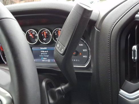 Used 2019 Chevrolet Silverado 1500 LT Trail Boss image 16