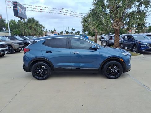Used 2025 Buick Encore GX Sport Touring w/ Advanced Technology Package FWD image 6