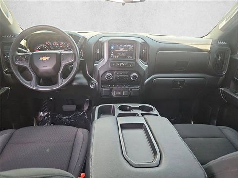 Used 2025 Chevrolet Silverado 1500 Custom w/ Turbomax Blackout Package RWD image 17