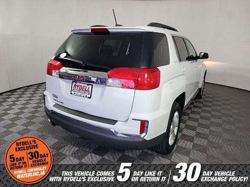 Used 2017 GMC Terrain SLE w/ Convenience Package image 10