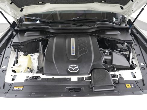 Certified 2024 MAZDA CX-90 Plug-In Hybrid w/ Preferred image 34