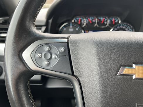 Used 2015 Chevrolet Tahoe LT image 19