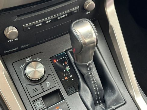 Used 2018 Lexus NX 300 FWD image 22