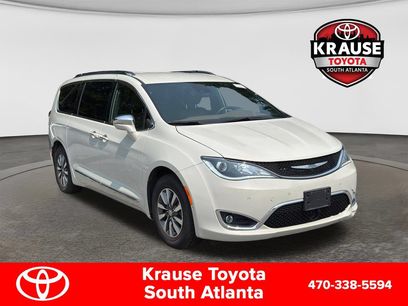 Used 2020 Chrysler Pacifica Limited w/ Advanced Safetytec Group
