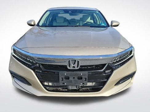 Used 2018 Honda Accord Touring image 8
