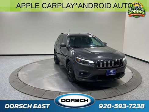 Used 2019 Jeep Cherokee Latitude Plus image 4