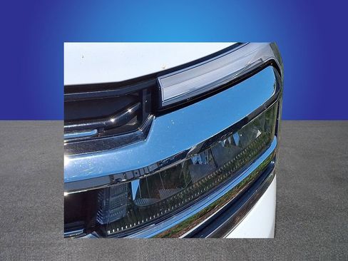 Used 2024 Ford Expedition Limited AWD/4WD image 5