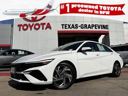 Used 2025 Hyundai Elantra Limited