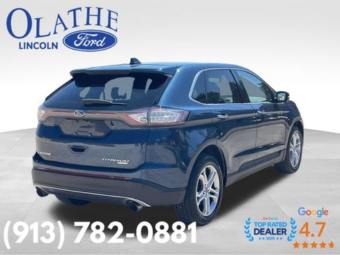 Used 2017 Ford Edge Titanium w/ Technology Package FWD image 5