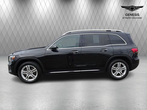 Used 2020 Mercedes-Benz GLB 250 4MATIC image 2