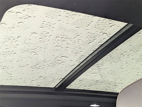 Certified 2023 Chevrolet Suburban RST w/ Luxury Package image 13