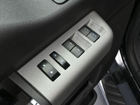 Used 2016 Ford F350 Lariat w/ Lariat Ultimate Package image 19