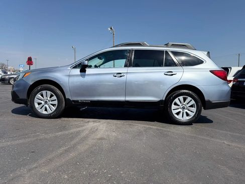 Used 2016 Subaru Outback 2.5i Premium AWD/4WD image 11