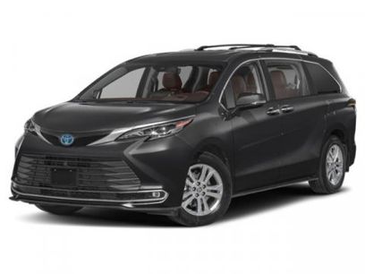 New 2026 Toyota Sienna Platinum