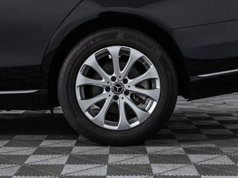 Used 2019 Mercedes-Benz E 300 4MATIC w/ Premium 1 Package image 47