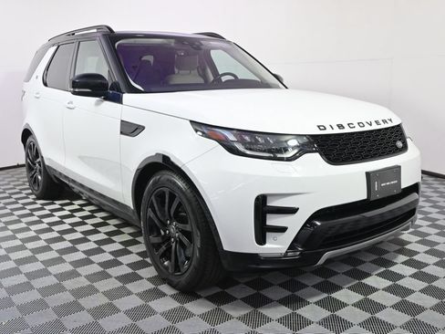 Used 2020 Land Rover Discovery Landmark AWD/4WD image 9