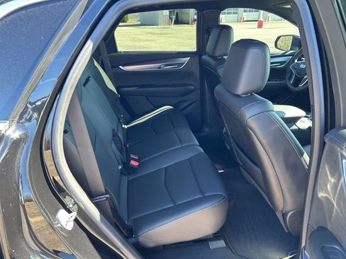 Used 2025 Cadillac XT5 Luxury image 23