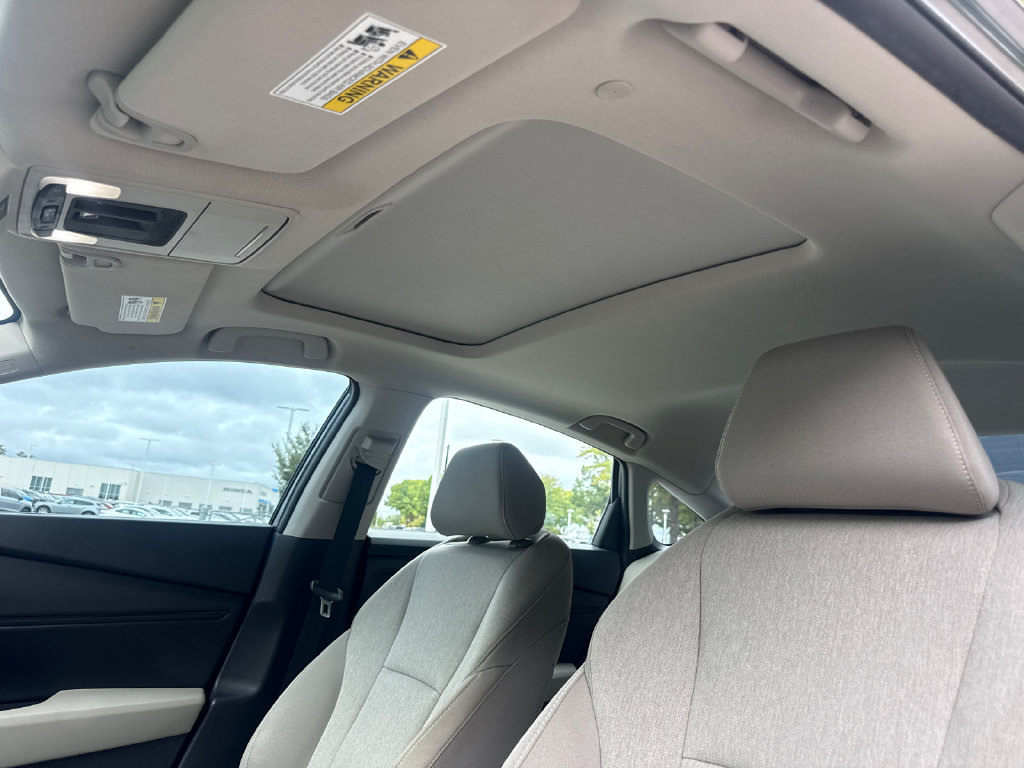 Certified 2023 Honda Accord EX image 31