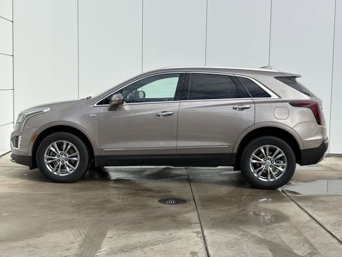 Certified 2023 Cadillac XT5 Premium Luxury w/ Technology Package image 4