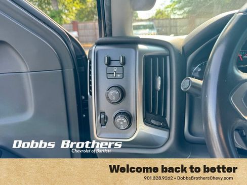 Used 2018 Chevrolet Silverado 1500 LT w/ All Star Edition AWD/4WD image 16
