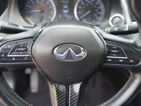 Used 2019 INFINITI Q60 3.0t Luxe AWD/4WD image 18
