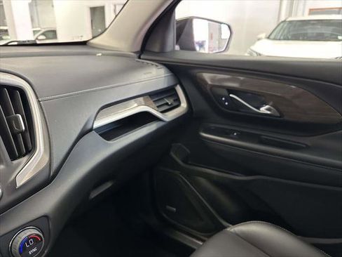 Used 2022 GMC Terrain Denali w/ LPO, 'HIT The Road' Package image 29