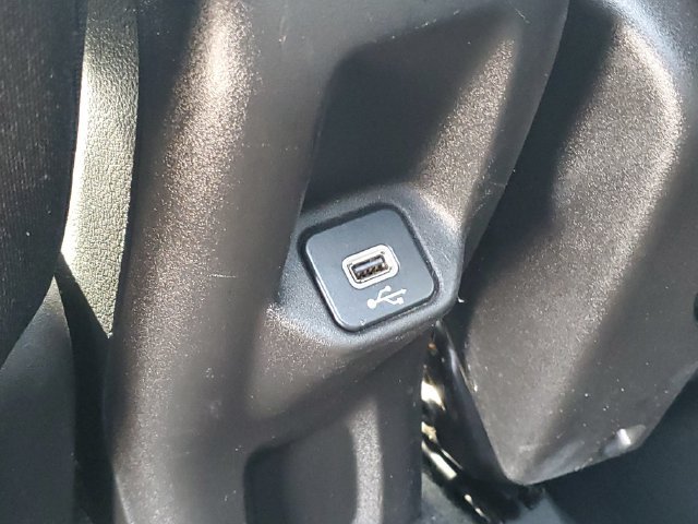 Used 2022 Jeep Renegade Altitude w/ Sun/Sound Group AWD/4WD image 33