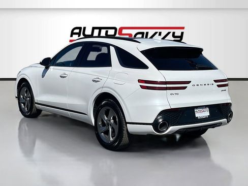 Used 2025 Genesis GV70 3.5T Sport image 5