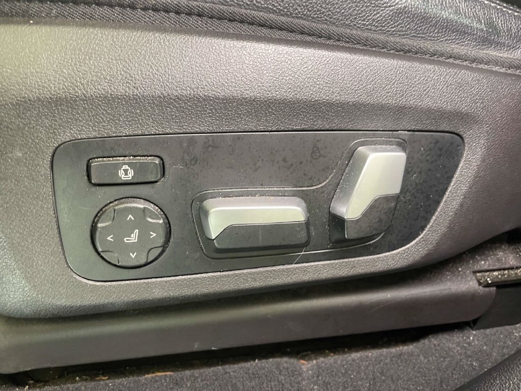Used 2021 BMW X3 xDrive30i w/ Premium Package AWD/4WD image 15