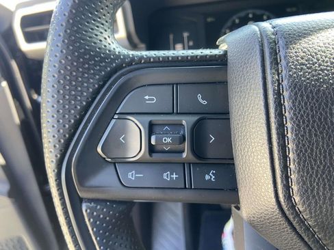 Used 2024 Toyota Tacoma SR5 RWD image 33