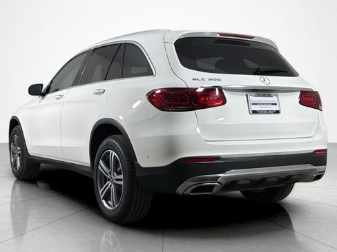 Used 2022 Mercedes-Benz GLC 300 image 3
