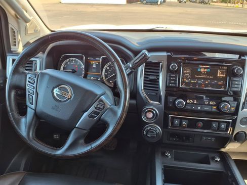 Used 2019 Nissan Titan Platinum Reserve w/ Platinum Utility Package image 17