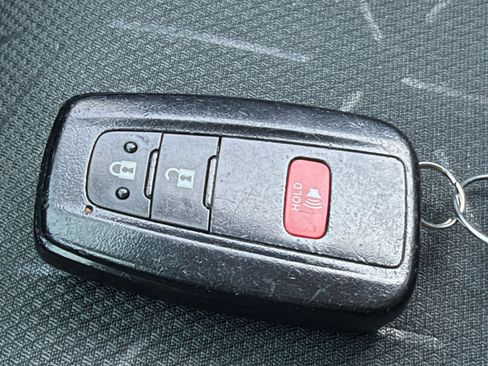 Used 2024 Toyota RAV4 XLE w/ Weather Package AWD/4WD image 21