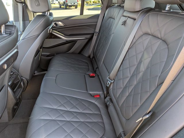 Used 2026 BMW X5 xDrive40i AWD/4WD image 16