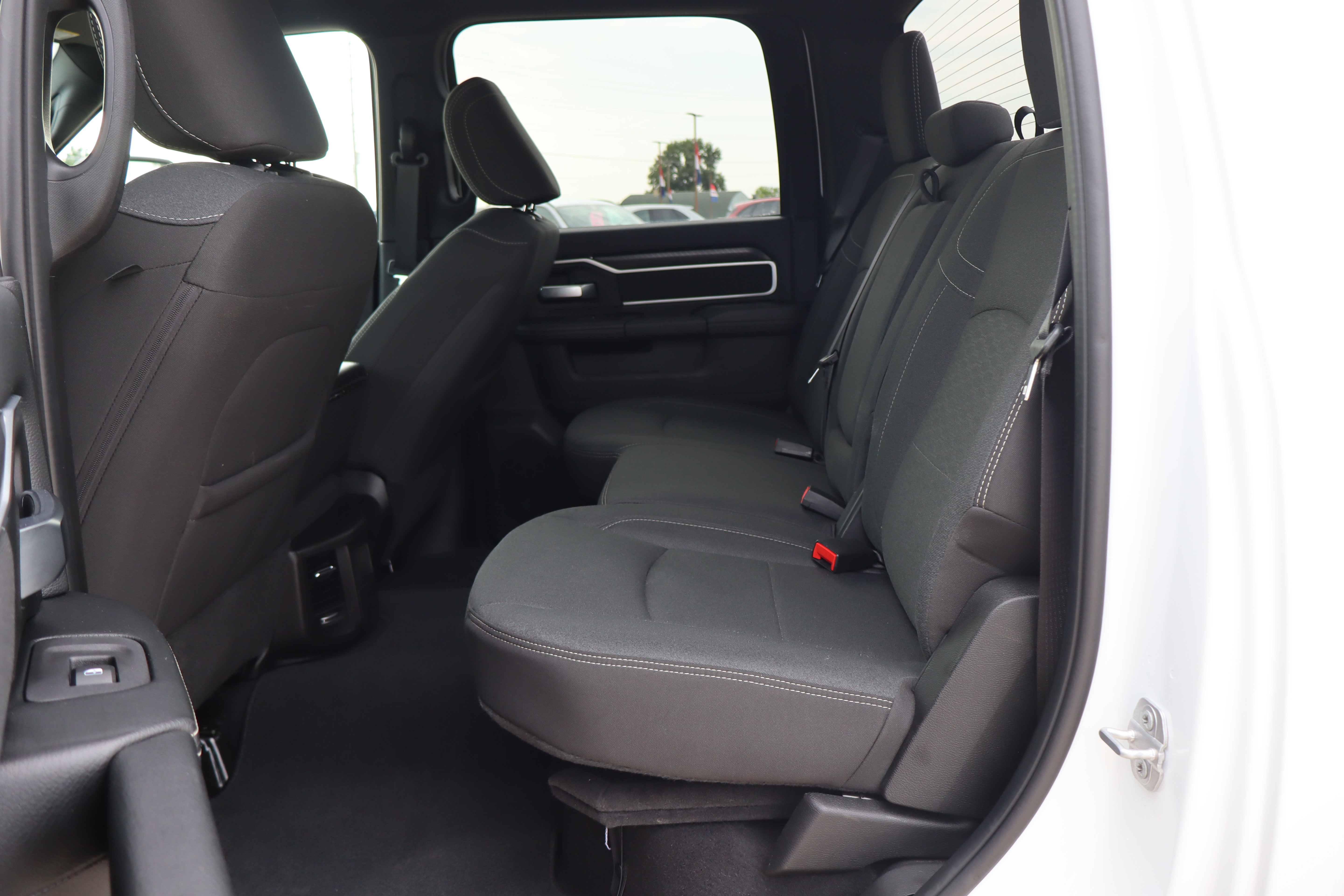 Used 2026 RAM 2500 Big Horn AWD/4WD image 10