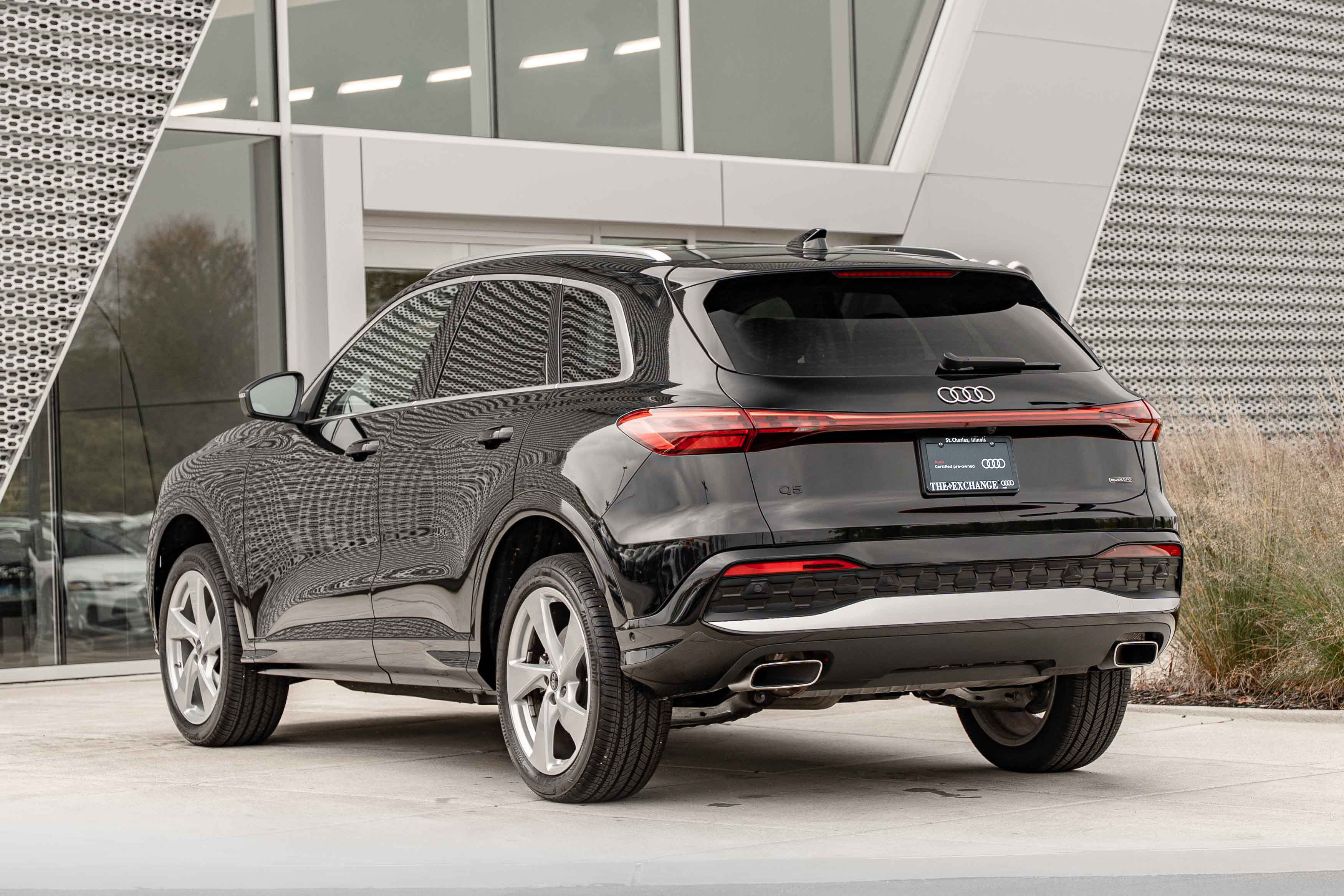 Certified 2025 Audi Q5 Premium Plus AWD/4WD image 5