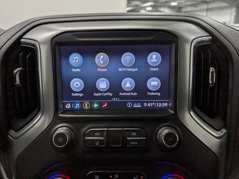 Used 2020 Chevrolet Silverado 2500 LT w/ Convenience Package image 24