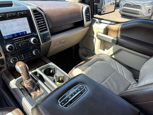 Used 2019 Ford F150 Limited w/ Trailer Tow Package image 13