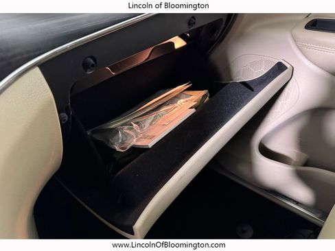 Used 2021 Jeep Grand Cherokee Limited w/ Trailer Tow Group IV image 58