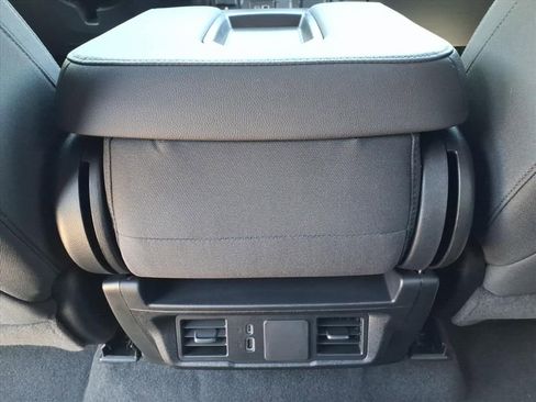 Used 2026 Chevrolet Silverado 1500 Custom image 21
